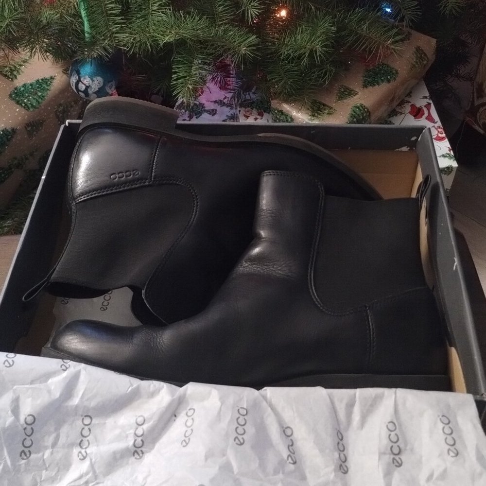 Ecco Saunter Mid Cut black boot size US 9-9.5